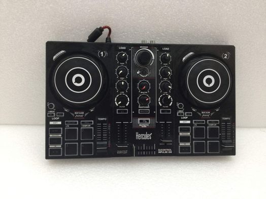 mesa mistura hercules djcontrol inpulse 200