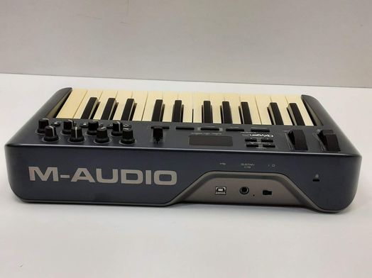 mesa dj m-audio oxygen 25