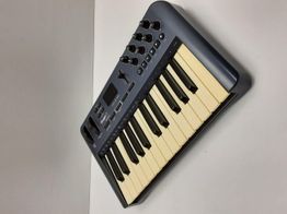 mesa dj m-audio oxygen 25