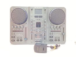 Mesa dj M-audio Xponent