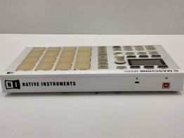 mesa dj native instruments maschine mikro