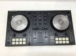 mesa dj native instruments tracktor control s2