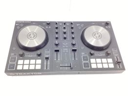 Mesa dj Native Instruments Traktor Kontrol s2 mk3
