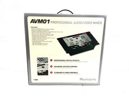 mesa mistura numark avm-01