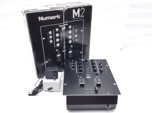 mesa dj numark m2