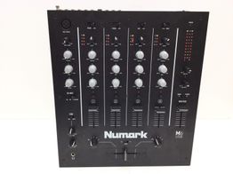 mesa dj numark m6 usb