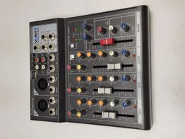 mesa dj vonyx vmm-f401