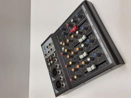 mesa dj vonyx vmm-f401
