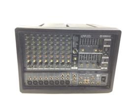 mesa dj yamaha emx88s