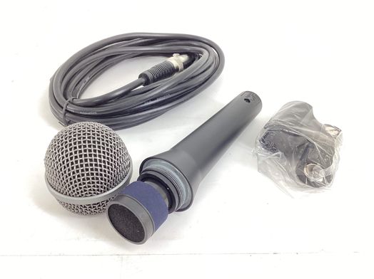 microfone vocalista akg d88 s/xlr