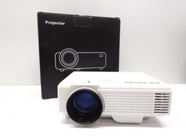 mini proyector akatuo pj402