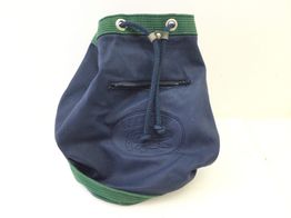 mochila lacoste