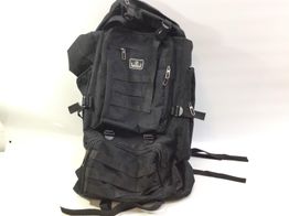 mochila sport negra