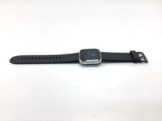 monitor de actividad fitbit versa fb505