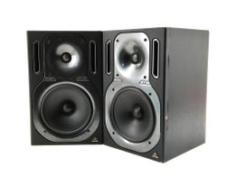 monitor estudio behringer b2031a-truth