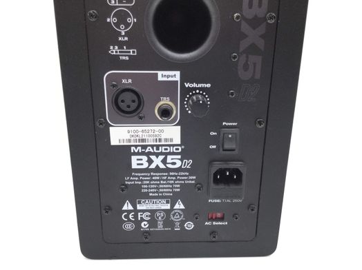 monitor estudio m-audio bx5 d2
