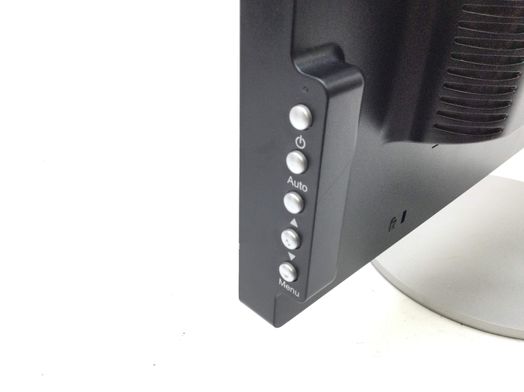 monitor tft oki 900w
