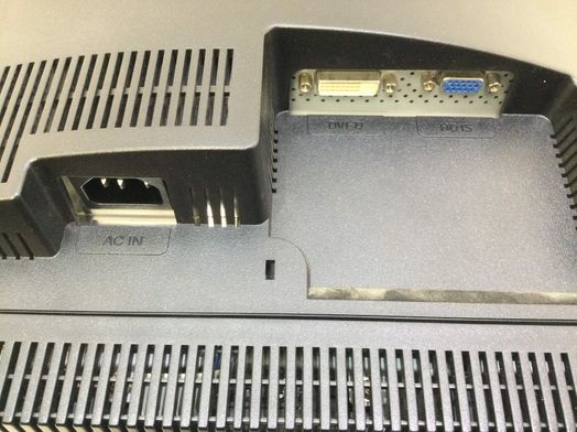 monitor tft sony sdm-hs74p 17 tft