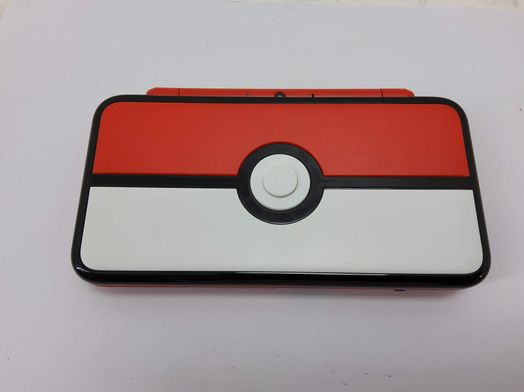 new nintendo 2ds/3ds nintendo new 2ds xl pokemon pokeball edititon