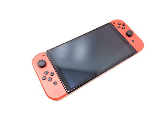 nintendo switch oled mario red edition