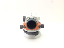 nivel laser leica na 820