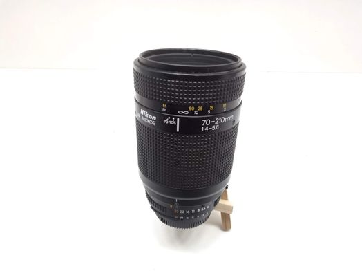 objetivo nikon af nikkor 70-210mm f4-5,6 d