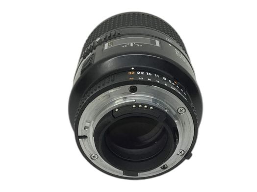 objetivo nikon nikon 105mm f/2.8d af micro-nikkor