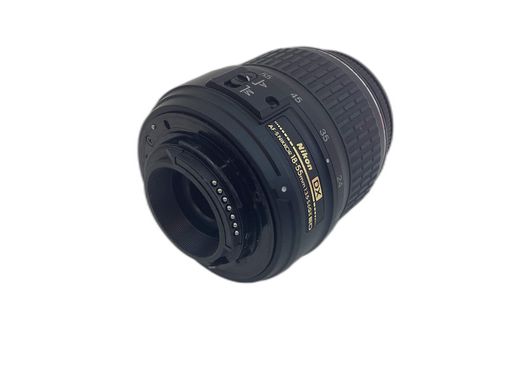 objetivo nikon nikon 18-55mm f/3.5-5.6g ed ii af-s dx zoom-nikkor