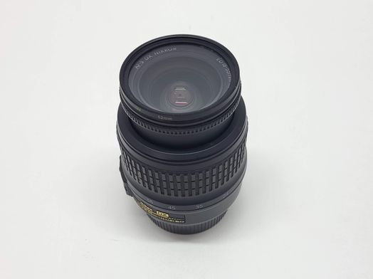 objetivo nikon nikon 18-55mm f/3.5-5.6g vr af-s dx zoom-nikkor