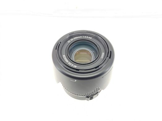 objetivo nikon nikon 55-200mm f/4-5.6g ed af-s dx zoom-nikkor