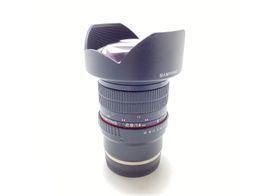 samyang 14mm f/2.8 if ed umc as para sony a