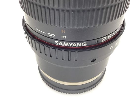 objetivo samyang samyang af 14mm f/2.8 ef para sony e
