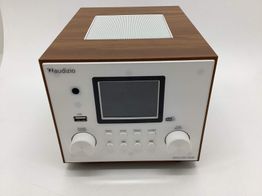 otras radios audizio vieste radio white 132.373