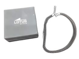 otros complementos hombre lotus cadena