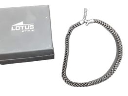 otros complementos hombre lotus cadena