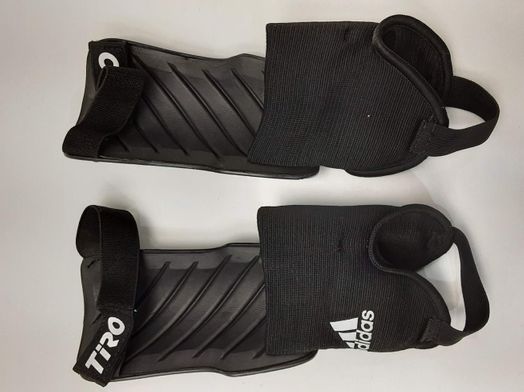 otros deportes adidas espinilleras ni&ntilde;o