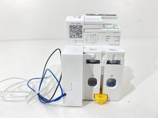 otros electricidad shneider no indica