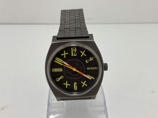 otros relojes nixon nirvana