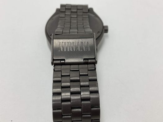 otros relojes nixon nirvana