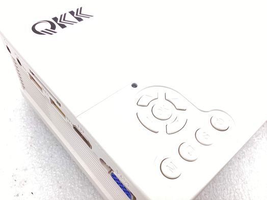 outros videoprojetor qkk ak-81