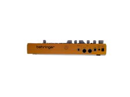 otros musica profesional behringer td-3