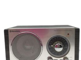 outros rádios roadstar hra-1005