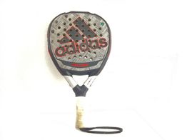 pala de padel adidas metalbone
