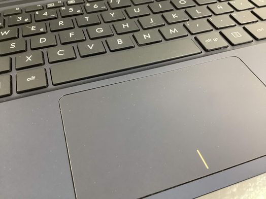 pc port&aacute;til asus e202s