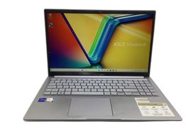 pc portatil asus f1504v