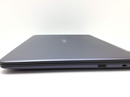 pc portatil asus x507m