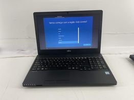 pc portátil fujitsu lifebook a557