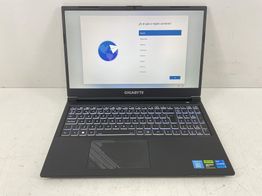 pc portatil gigabyte g5 kf553es354sd