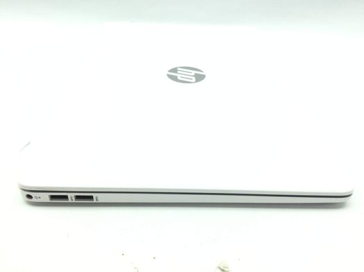 pc portatil hp 15s-fq0011ns