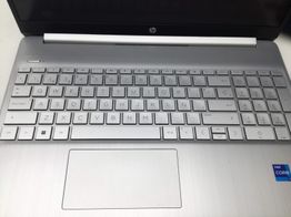 pc portatil hp 15s-fq5048ns